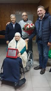 San Nicandro, premio SPI Cgil a Raffaella che compie 102 anni