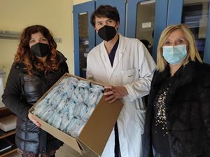 ITET Lucera dona 35.000 mascherine al Day Hospital di Oncologia del Lastaria
