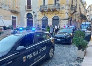 Foggia: controlli della Polizia Locale in alcune attività del centro