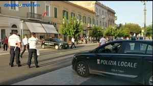 Polizia Locale di Foggia controlla monopattini elettrici e biciclette