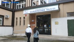 Cinque studenti del Giannone-Masi vincono il concorso Poesie di Strada