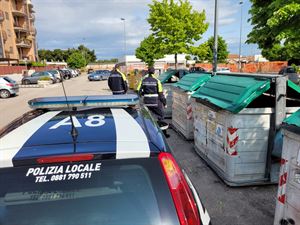 Controlli rifiuti in città da parte della Polizia Locale